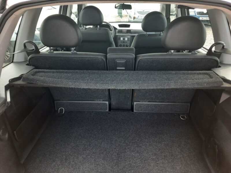 Opel Meriva 1.6 benzyna po lifcie klimatyzacja ważne opłaty