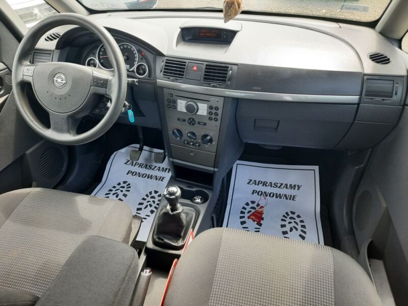 Opel Meriva 1.6 benzyna po lifcie klimatyzacja ważne opłaty