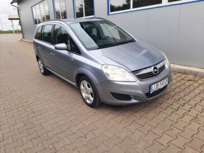 Opel Zafira Po lifcie benzyna 7 osobowy ważne opłaty