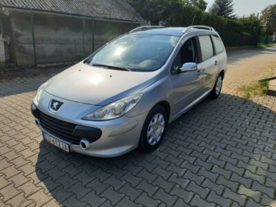 Peugeot 307 1.6 benzyna klimatyzacja 7 osobowy ważne opłaty