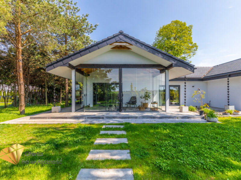 Posiadłość, dom 4 sypialnie k Lublina