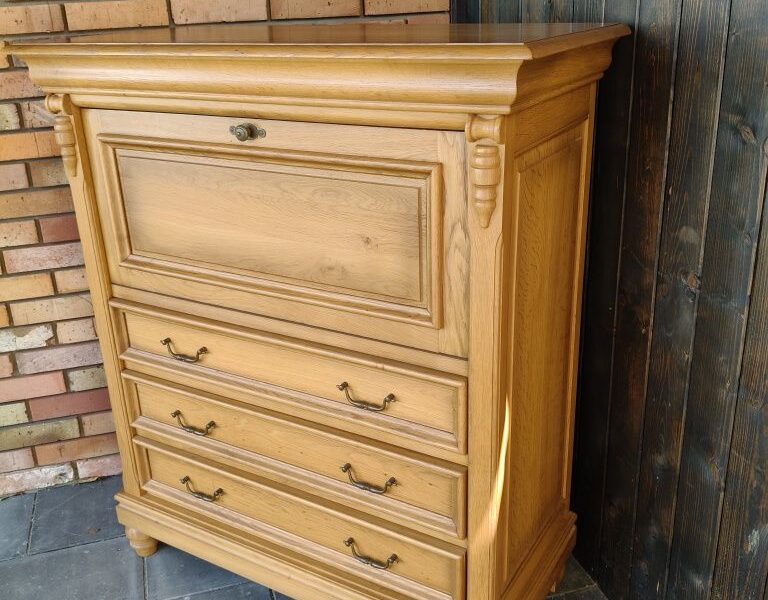 Sekretarzayk dębowy / meble holenderskie