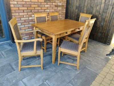 Stół dębowy + 6 krzeseł