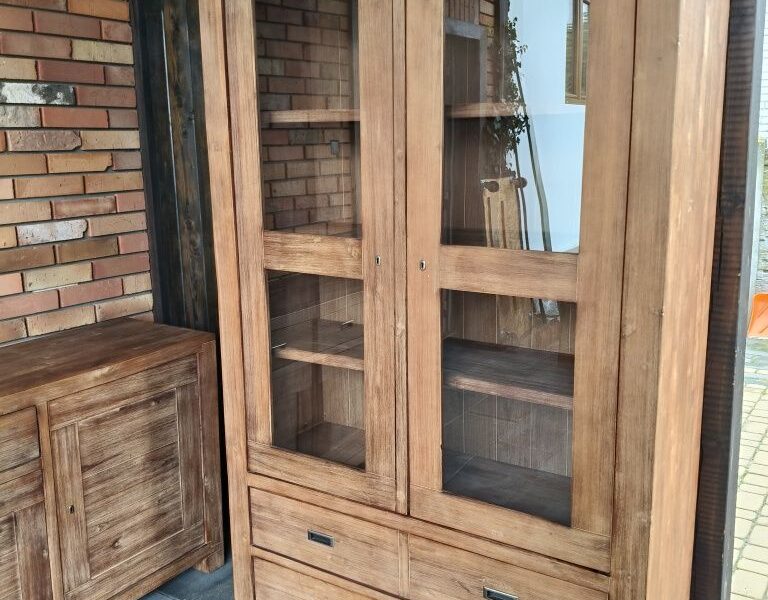 Witryna + komoda akacja