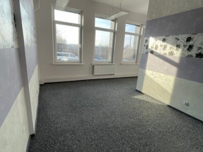 Lokal o pow. 137 mkw na parterze