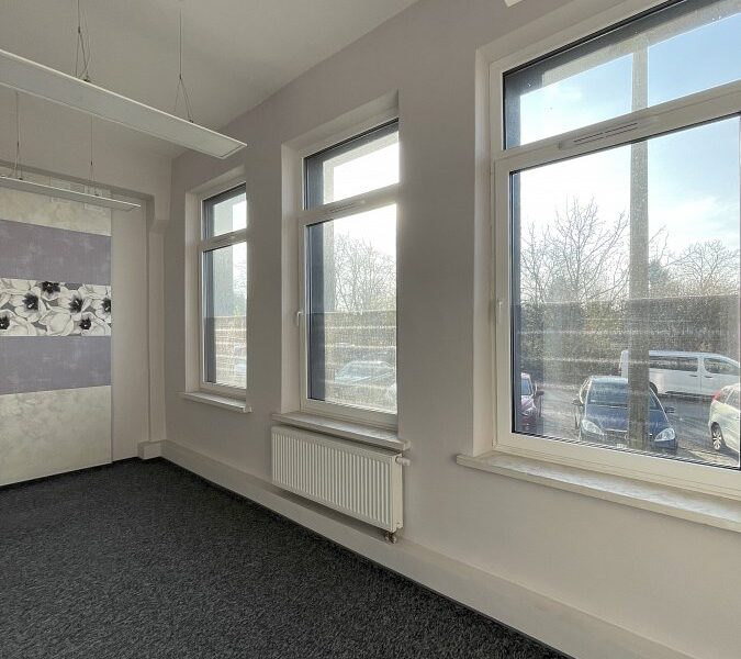 Lokal o pow. 137 mkw na parterze
