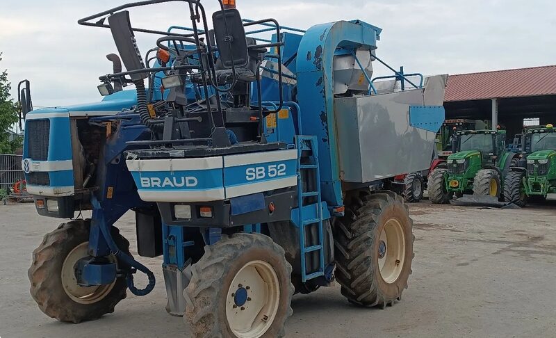 New Holland Braud SB 52