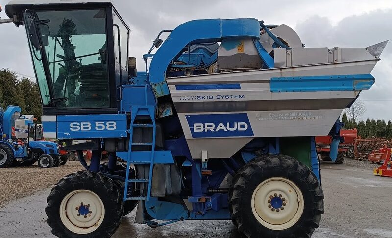 New Holland Braud SB 58
