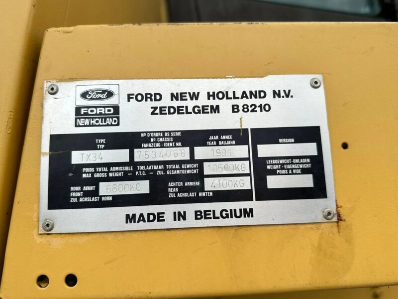 New Holland tx34