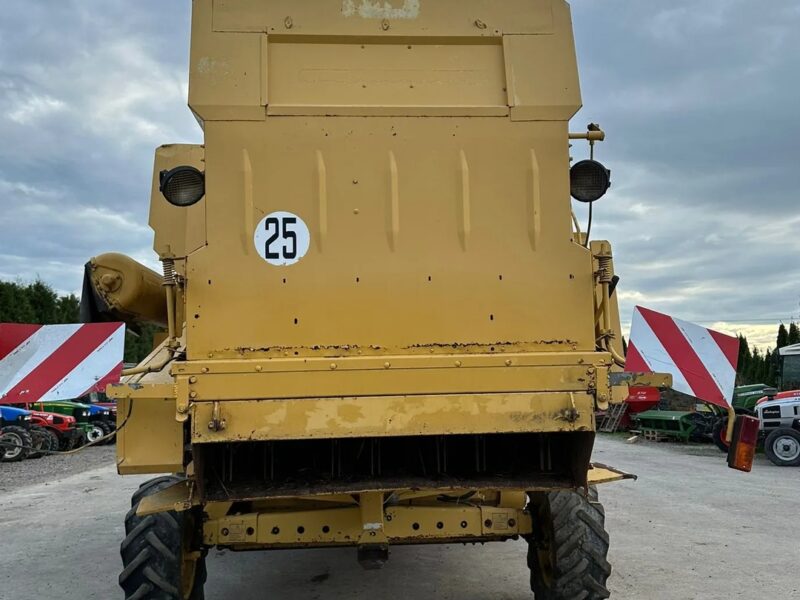 New Holland tx34