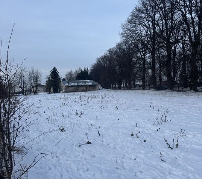 Nasutów - działka budowlana przy Al.Lipowej