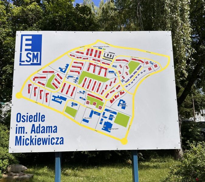 LSM Wallenroda mieszkanie 2 pok do remontu.