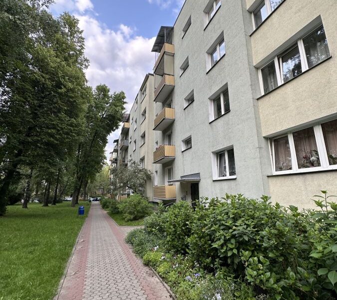 LSM Wallenroda mieszkanie 2 pok do remontu.