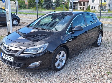Opel Astra J Opel Astra 1.4 Turbo Tempomat Xenon Zadbana