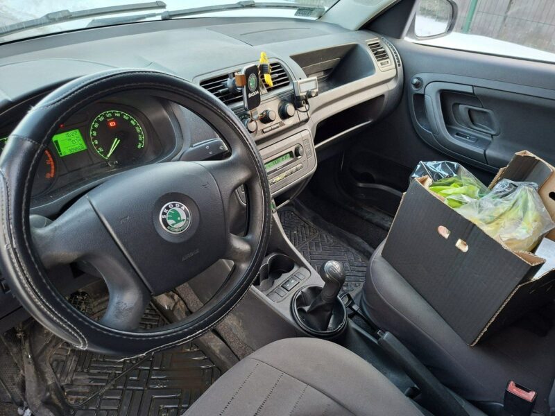 Škoda Praktik 1.2 benzyna wersja 2 osobowa ważne opłaty