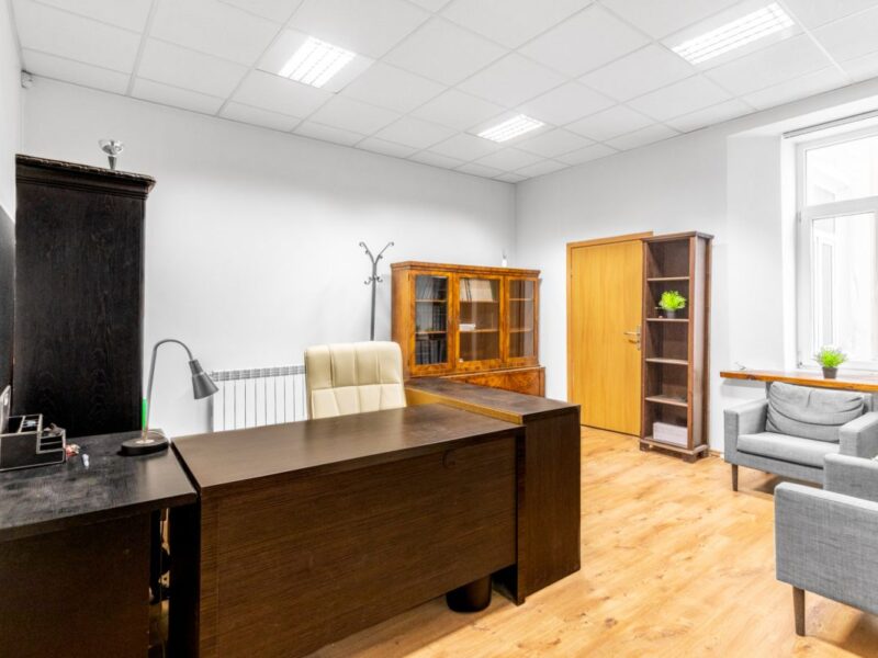 Lokal o pow. 80 m2 na ul. Narutowicza