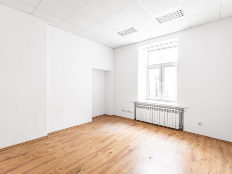 Lokal o pow. 80 m2 na ul. Narutowicza