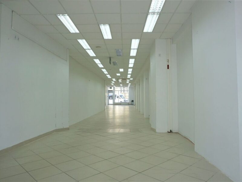 Lokal z witryną w ścisłym centrum Lublina