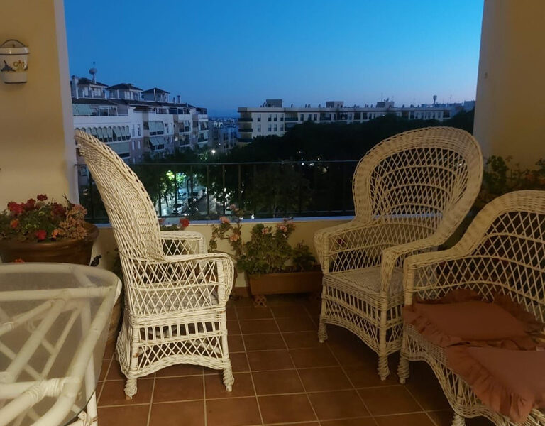 Apartament na sprzedaż, 3 sypialnie, Estepona