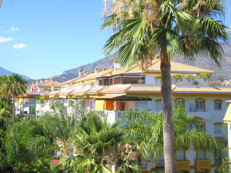 Apartament na sprzedaż,3 sypialnie,Nueva Andalucía