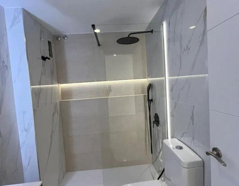 Apartament na sprzedaż, 3 sypialnie, Fuengirola