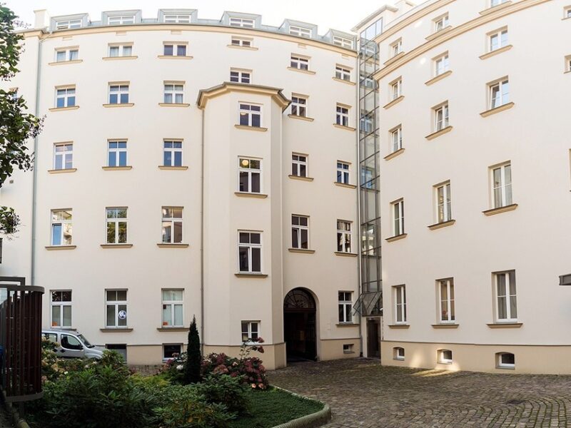 Lokal biurowo-usługowy na wynajem – Kraków, Stare