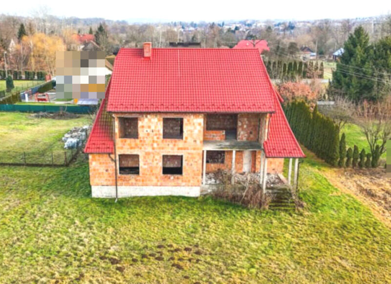 Dom iętrowy 200m2 w Jaśle- stan surowy otwarty.