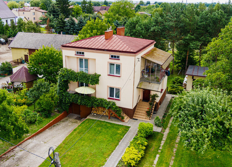 Dom z potencjałem w sercu Żabna - 799 000 zł