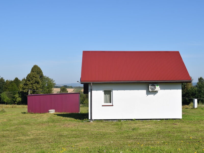 Domek wypoczynkowy 60m2 na działce 8,3a- Dylągowa.