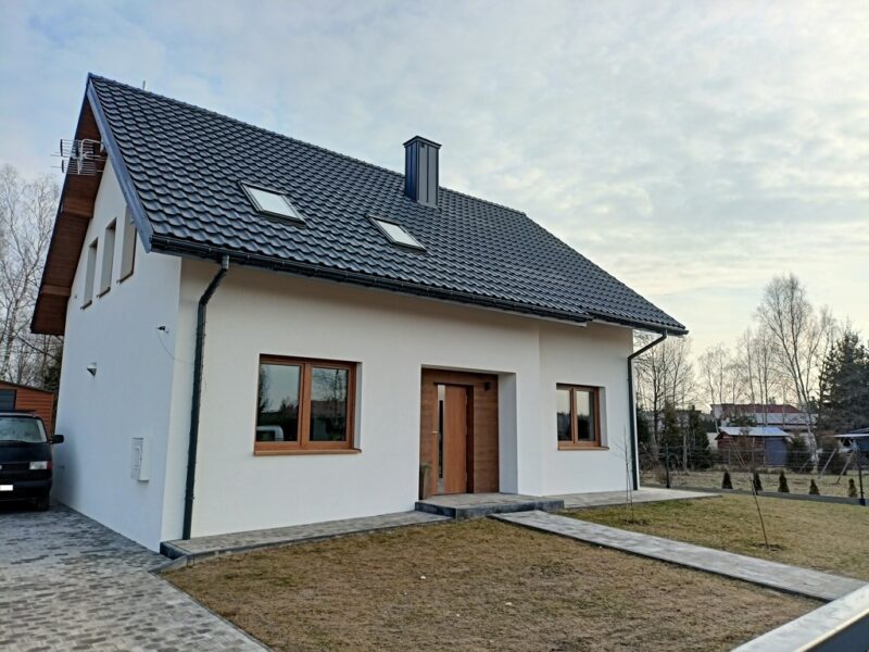 Rodzinny dom w Woli Rzędzińskiej.