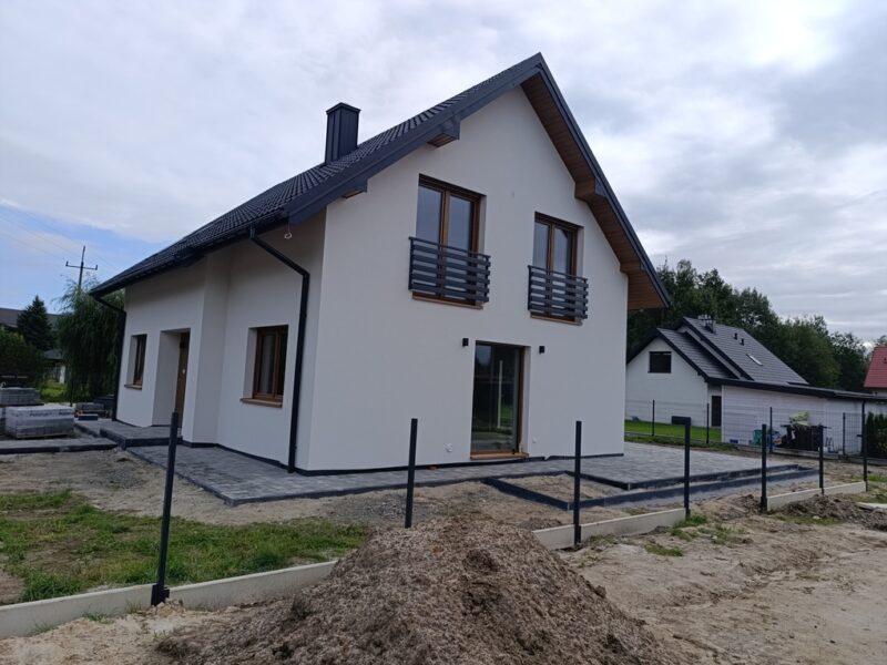 Rodzinny dom w Woli Rzędzińskiej.