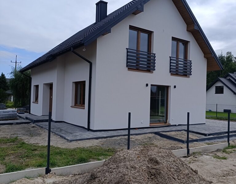 Rodzinny dom w Woli Rzędzińskiej.