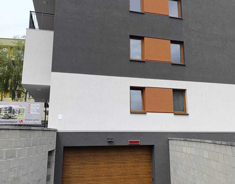 Bezczynszowe 1 piętro 37,50 z balkonem