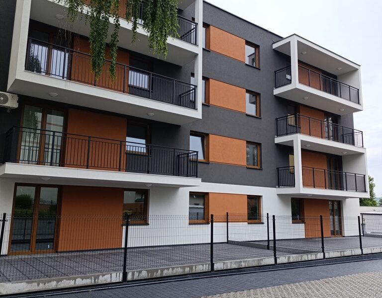Bezczynszowe 1 piętro 47,60 m2 z balkonem