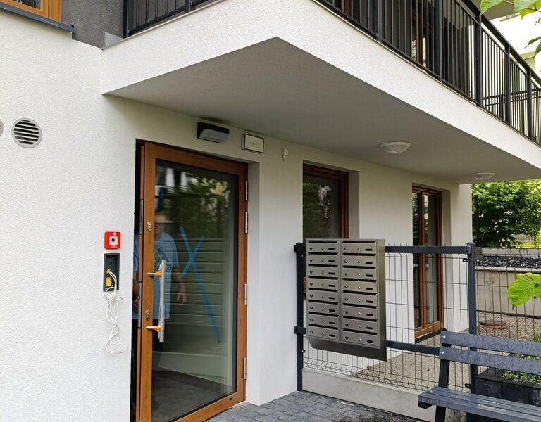 Bezczynszowe parter 48,60m2 plus taras 60 m2