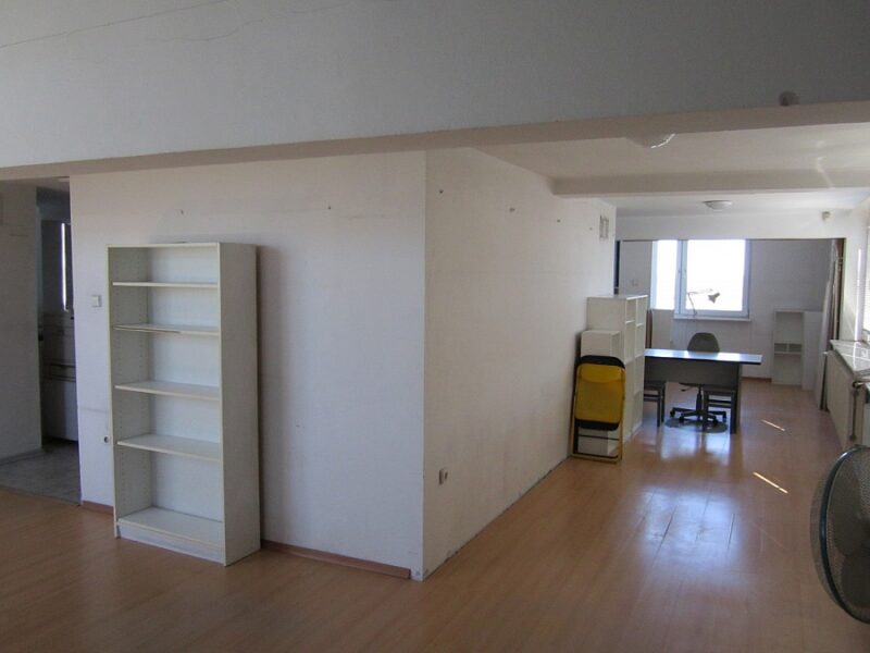 2 poziomy, Al. Racławickie. Mieszkanie - lokal.