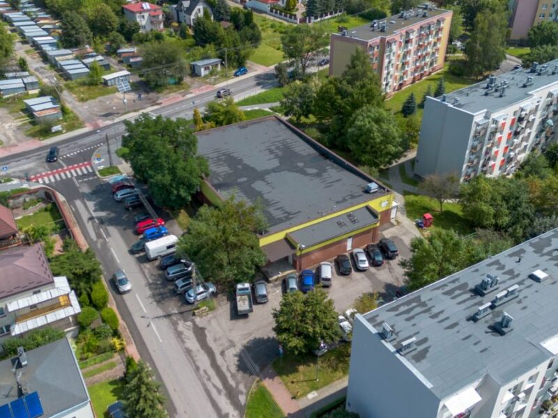 Budynek handlowo-usługowy 950 m2 - Kraśnik