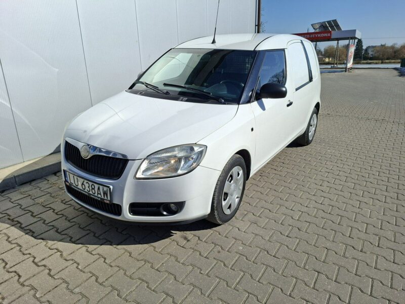 Škoda Praktik 1.2 benzyna wersja 2 osobowa ważne opłaty