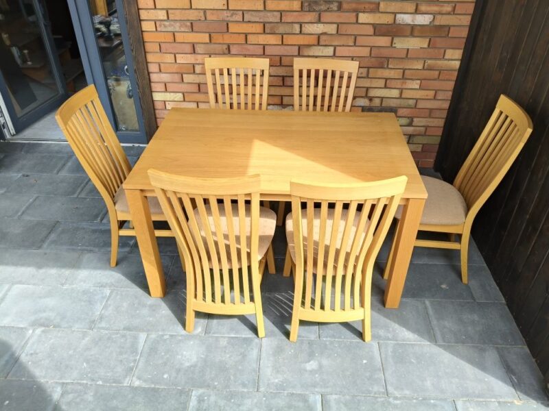 Stół dębowy + 6 krzesel / meble holenderskie