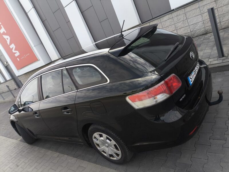 Toyota Avensis 1,6 vvti 132 KM z Niemiec, zadbany, idealny! - Chełm