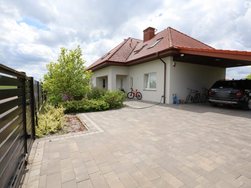 Dom pod Lublinem 6 Pokoi 200 m2 Krępiec