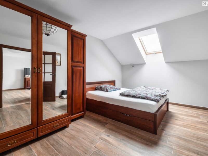 Przestronny dom 220m2 6 pokoi Węglin.