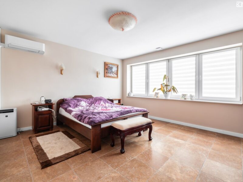 Przestronny dom 220m2 6 pokoi Węglin.