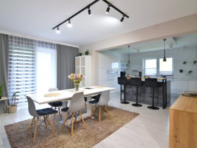 Komfortowy dom rodzinny 300m2 z dużym ogrodem po