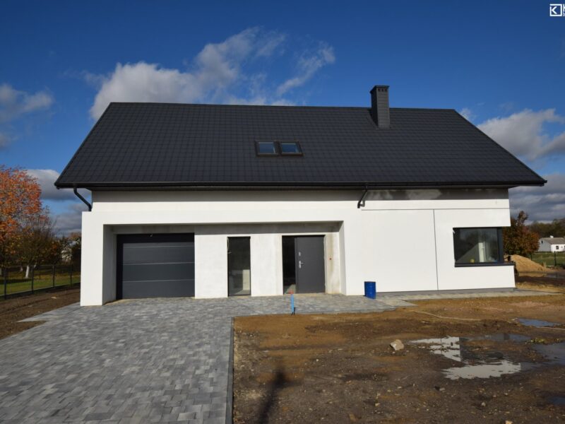 Dom w stanie deweloperskim 196,90 m2 działka 16 a
