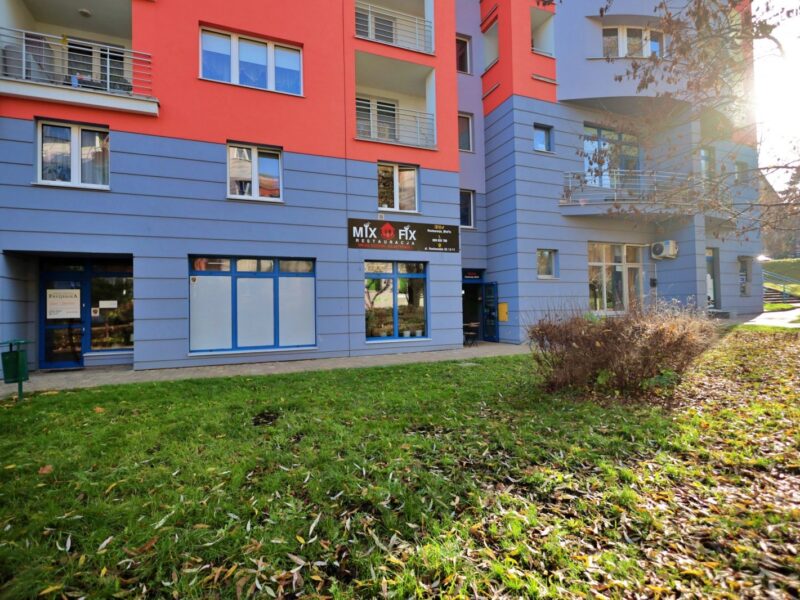 Na sprzedaż lokal usługowy o powierzchni 62,40m2