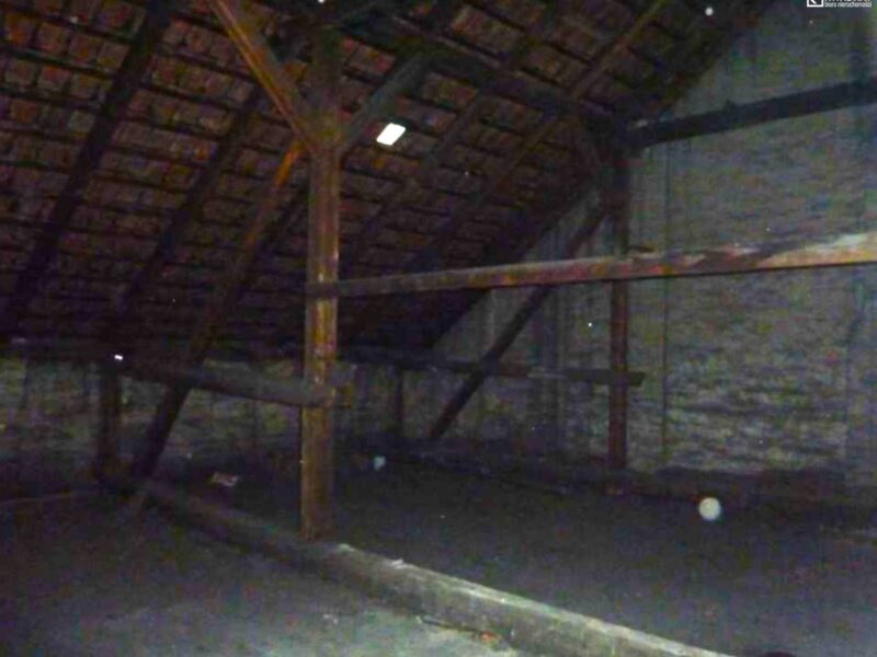 Poddasze/centrum Krakowa/6 mieszkań