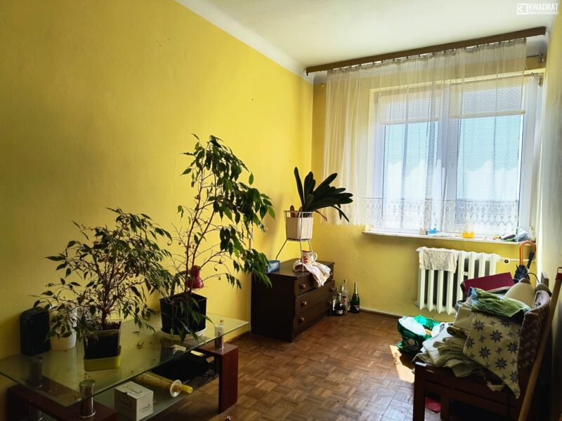 3 pokoje 57 m2 z balkonem. Włodawa centrum.