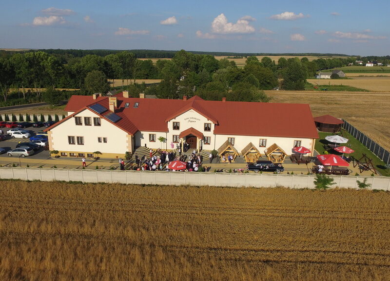Dom weselny na 450 osób, w pełni funkcjonujący