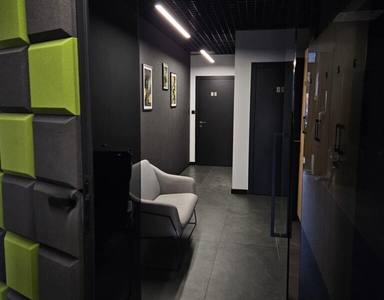 Lokal, 204 m2, parter, Śródmieście
